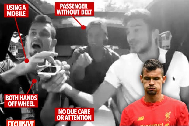 Dejan Lovren, Bek Liverpool Diincar Polisi Inggris Lantaran `Karaoke` Sambil Mengemudi